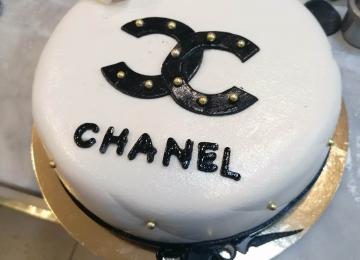 Chanel Torta